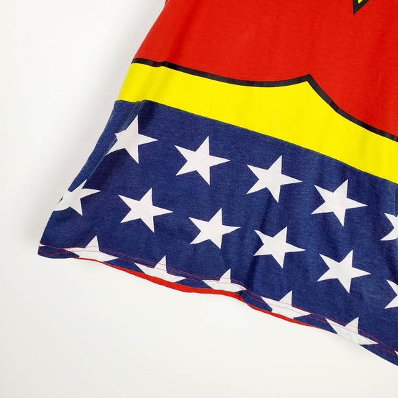 Wonder Woman Short Sleeve Hooded T-Shirt Cosplay - Picture 3 of 8